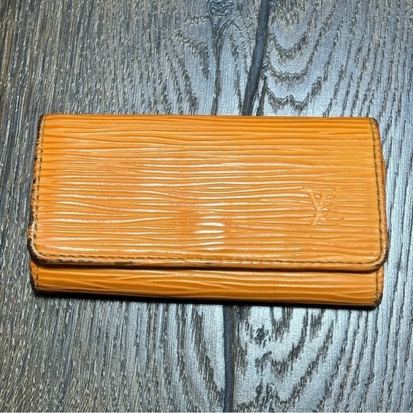 Louis Vuitton 4 ring key wallet orand - Picture 2 of 12